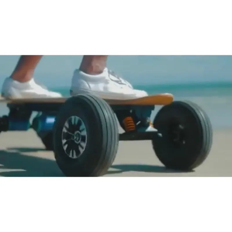 EPIC Dominator 4000 Pro+ Electric Skateboard Front view